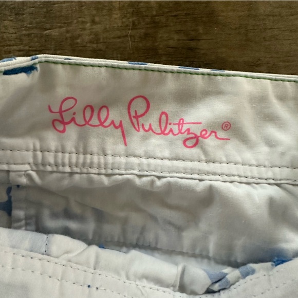 Lilly Pulitzer elephant Callahan shorts - Picture 6 of 10